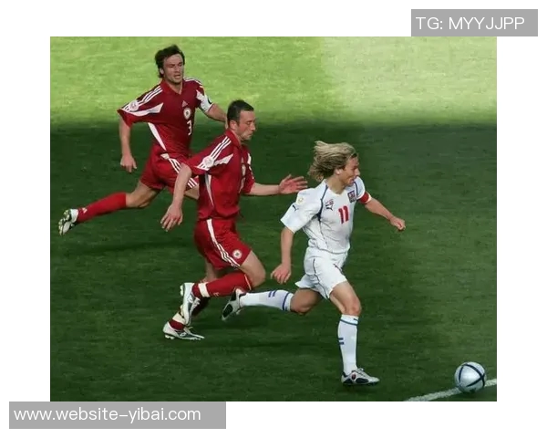 2012欧洲杯精彩对决葡萄牙与荷兰的激烈较量回顾与分析